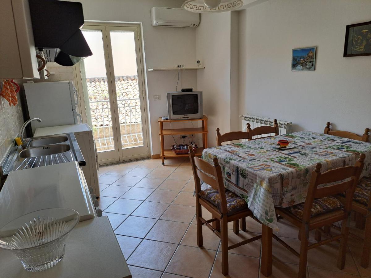 La Casa Vacanza Falcone Exteriör bild